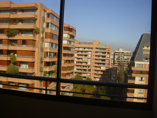 Excelente Departamento Amplio Luminoso Edificio Full, Metro