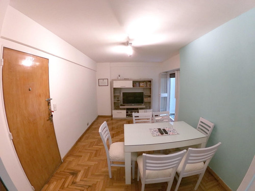 Imagen 2 de 17 de Venta 2 Amb Con Patio Caballito Parque Centenario