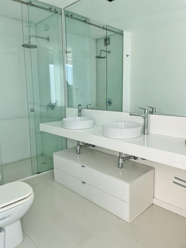 Imagen 11 de 13 de Con Muebles En Carrasco Sur, Venta O Alquiler!