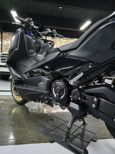 Yamaha T Max 560