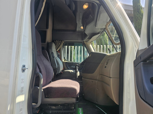 Tractocamion Freightliner Cascadia Isx Man 2016