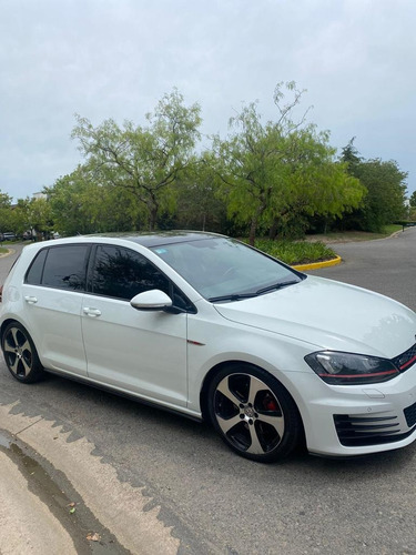 Volkswagen Golf 2.0 Gti Tsi App Connect + Cuero