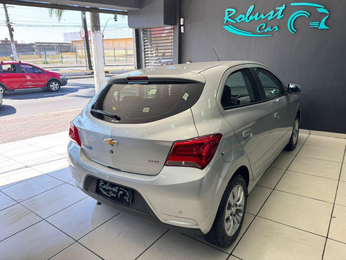 Chevrolet Onix 1.4mt Lt