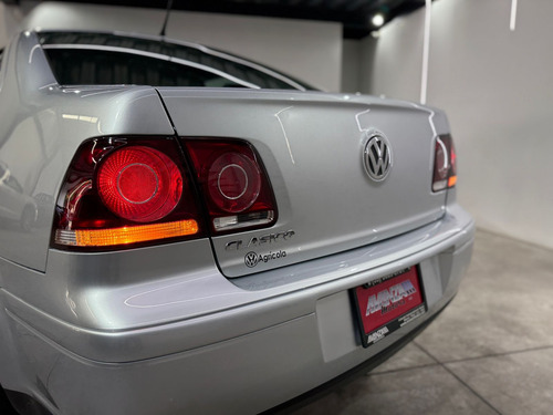 Volkswagen Jetta Clásico 2.0 Cl Team Mt
