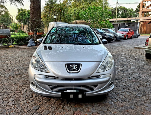 Peugeot 207 Compact Xt Hdi 1.4 2011 118.000km Fcio T/usado
