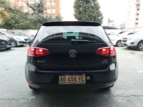 Imagen 7 de 16 de Volkswagen Golf Comfortline Manual