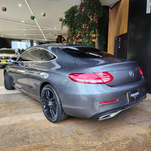 Imagen 4 de 20 de Mercedes-benz Clase C 2.0 Coupe