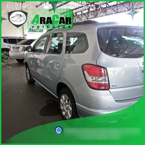 Imagem 6 de 11 de Chevrolet Spin 1.8 Ltz 8v Flex 4p Automático