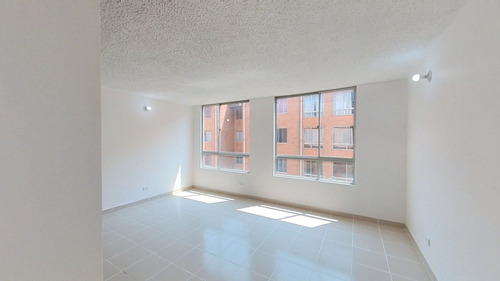 Oportunidad De Hermoso Apartamento En Madrid, Colombia (15993227414)