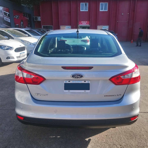 Imagen 4 de 9 de Ford Focus 4p 2.0l N At Se Plus 2015