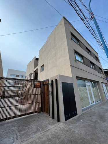 Imagen 4 de 14 de Ph De 2 Ambientes Con Balcón Y Cochera A Estrenar En Dorrego Y Alvarado