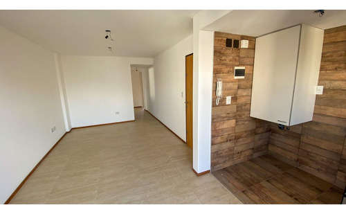 Venta Departamento 2 Dormitorios Caseros Con Cochera