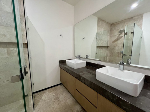 Casa Residencial En Venta, Privada Gaviones. Entrega Inmediata