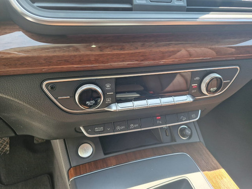 Audi Q5 2.0 L 45 Tfsi Elite Dsg