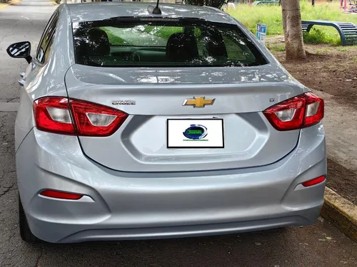 Chevrolet Cruze 1.4 Lt At