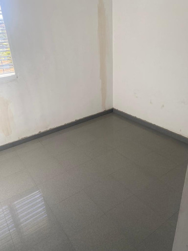 Imagen 7 de 17 de Apartamento Con Adelanto A Estrenar