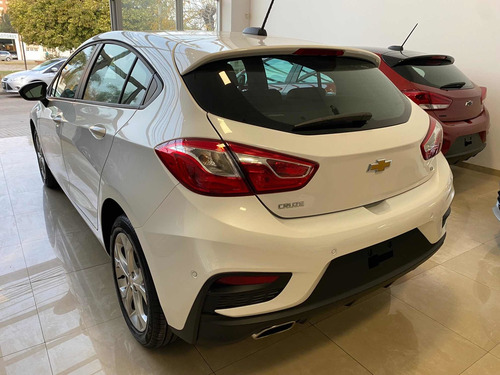 Imagen 6 de 11 de Chevrolet Cruze Lt At 5p