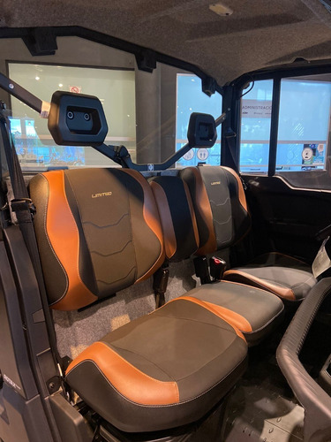 Imagen 19 de 25 de Can Am Defender Cab Limited