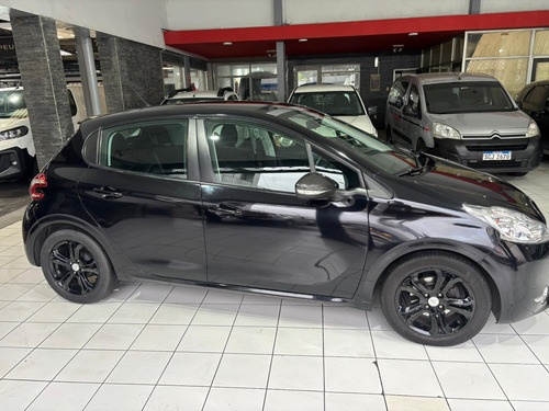 Peugeot 208 Active 1.2 Unico Dueño