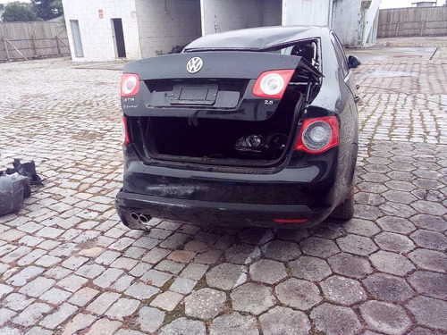 Sucata Volkswagem Jetta 2.5 2010 - Retirada De Peças