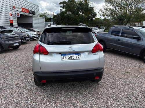 Peugeot 2008 1.6 Feline