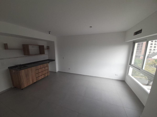 Departamento Monoambiente En Alquiler En Centro De Ituzaingo Norte