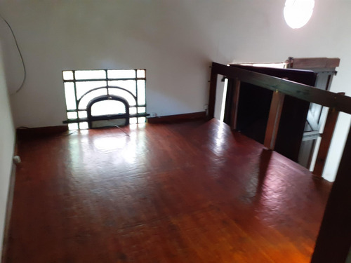 Linda Casita En Alquiler En Parque Sakura