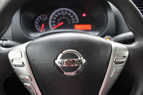 Imagen 15 de 15 de Nissan Versa 2017 4 Cilindros