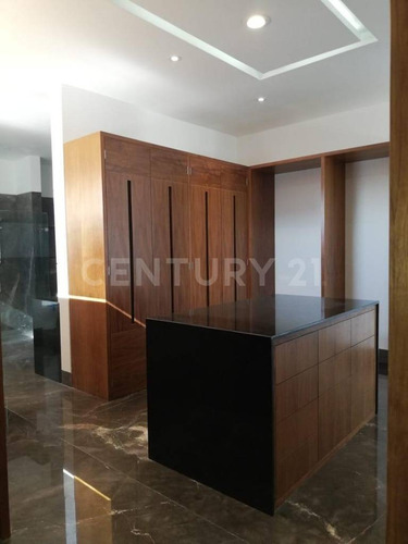 Imagen 14 de 28 de Se Vende Lujosa Casa En Puerto Cancún C2023
