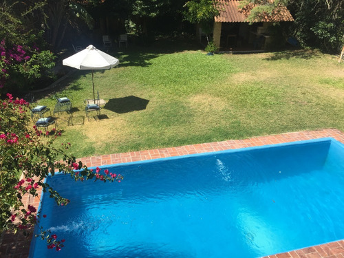 Imagen 6 de 11 de Excelente Casa En Punta Del Este , Pinares A Dos Cuadras De La Playa En Camino A La Laguna