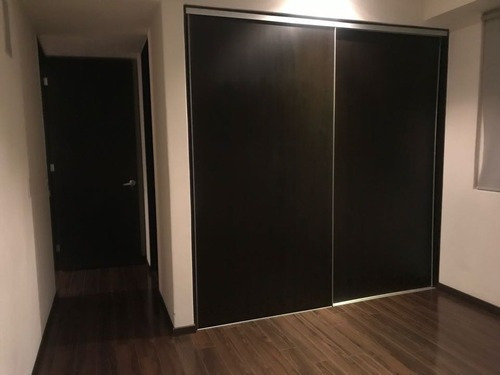 Venta Departamento De Lujo En Zona Residencial