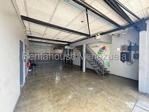 Francisco Rojas Norscia Rentahouse 2 5 - 8 6 3 9 Vende Galpon Comercial En Zona Industrial Ii De Barquisimeto, Cuenta Con 400mts2, Oficina Y Full Seguridad, Ideal Para Alamacen Taller O Empresa Ideal!