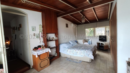Imagen 9 de 23 de Casa En Venta Mls #22-14715 - Laura Colarusso