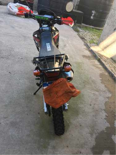 Honda Tornado 250