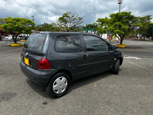 Renalt Twingo Eclipse 2011