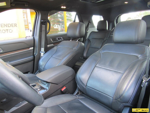 Imagen 18 de 25 de Ford Explorer 2.3 Limited