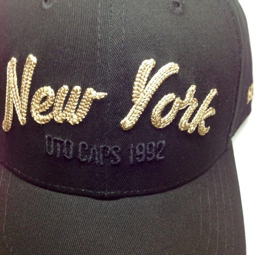 Gorra  New York Bordado De Lujo  100 % Algodon Color Negro