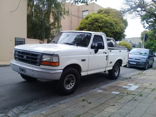 Ford F-100 2.5 I Xl
