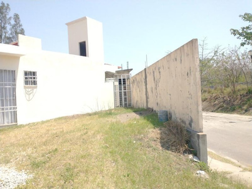 Imagen 10 de 11 de Casa Uso De Suelo En Venta Palma Real