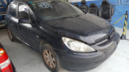 Imagem 2 de 9 de Sucata Peugeot 307 2.0 Feline 2004 2005 (somente Peças)