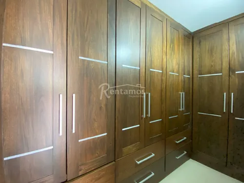 Apartamento En Venta En Castropol. Cod V776182