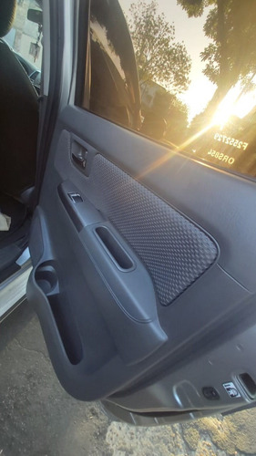 Toyota Hilux Srv