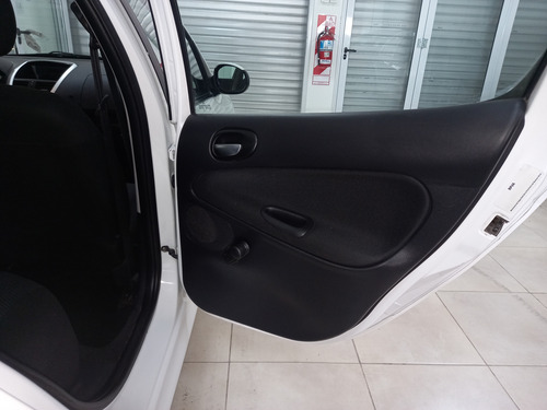 Peugeot 207 1.4 Allure 75cv