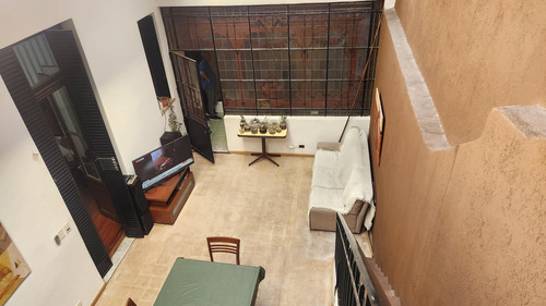 Casa En Barracas Cochera Y Gran Terraza..