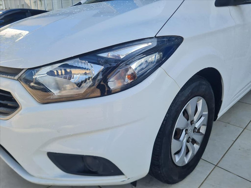 Chevrolet Onix 1.0 MPFI LT 8V FLEX 4P MANUAL