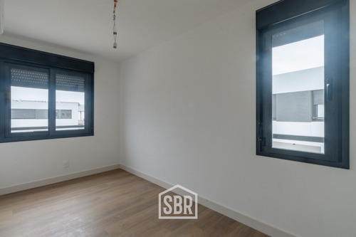 Venta Casa 3 Dormitorios Con Jardín En Parque Miramar