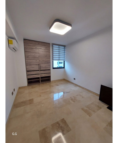 Apartamento Remodelado En Venta Urb. Las Minas Res. Alessandro