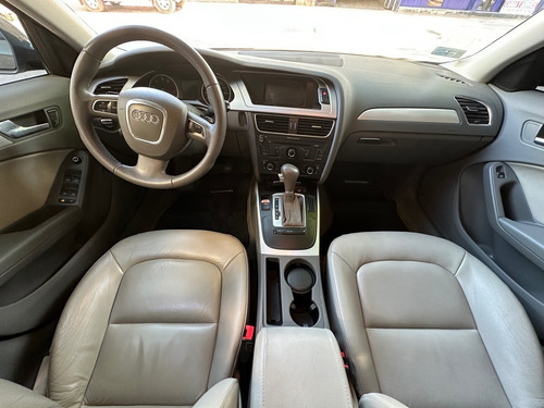 Imagen 5 de 8 de Audi A4 1.8 Tfsi Plus Multitronic 75.000km