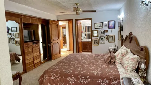 Casa De Una Planta En Renta En Álamos Primera Sección, En Condominio