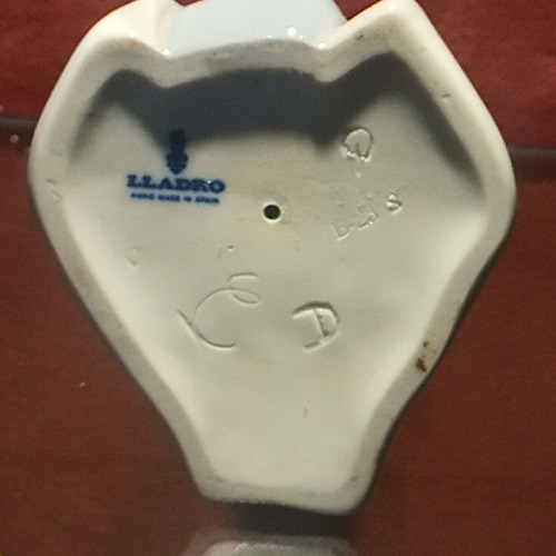 Figura De Porcelana Lladro Estatuilla Virgen Niña Antigua (Usado)